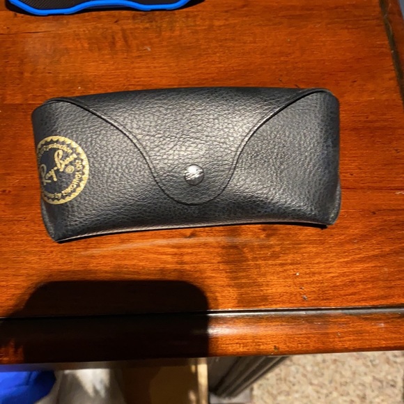 Polarized Ray Ban Sunglasses - Picture 5 of 5